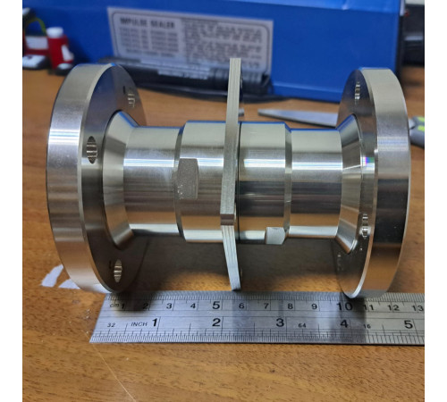 GS-E158-E158-FL70 Переход EIA-1 5/8 EIA-1 5/8 прямой панельный фланец 70мм